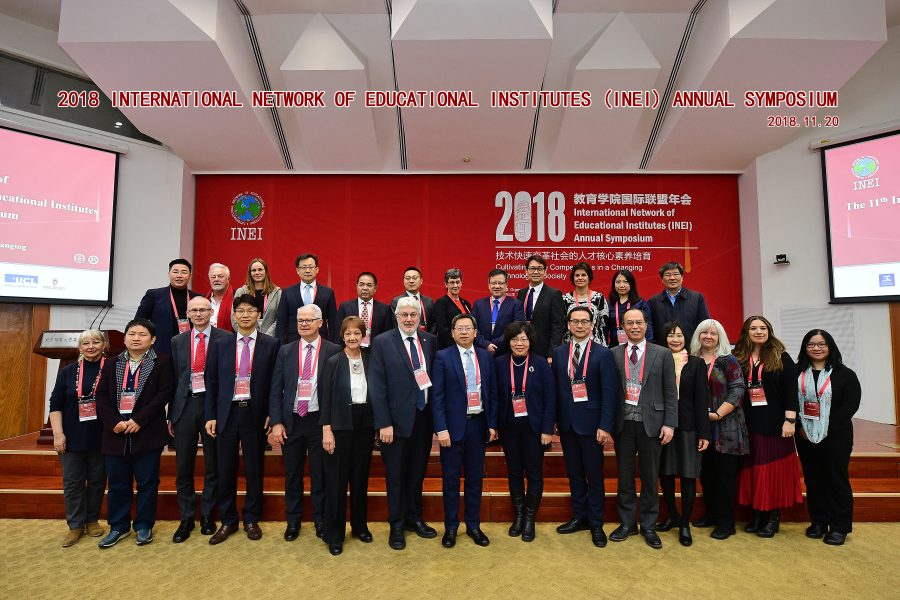 group photo of people at a conference